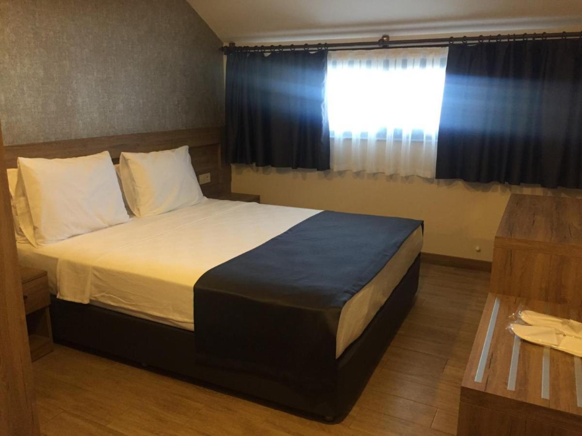 Golden World Suite Hotel Анталия Екстериор снимка