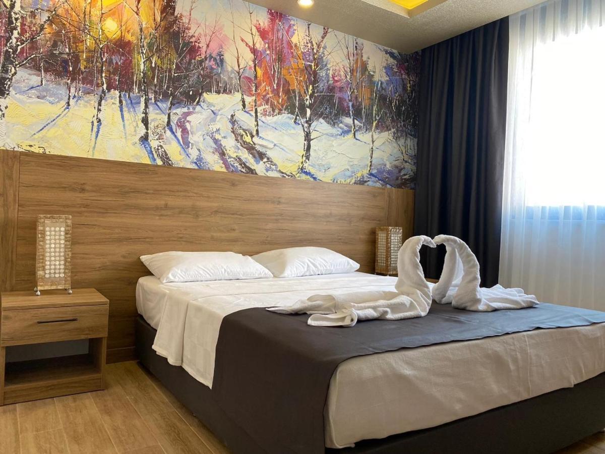 Golden World Suite Hotel Анталия Екстериор снимка