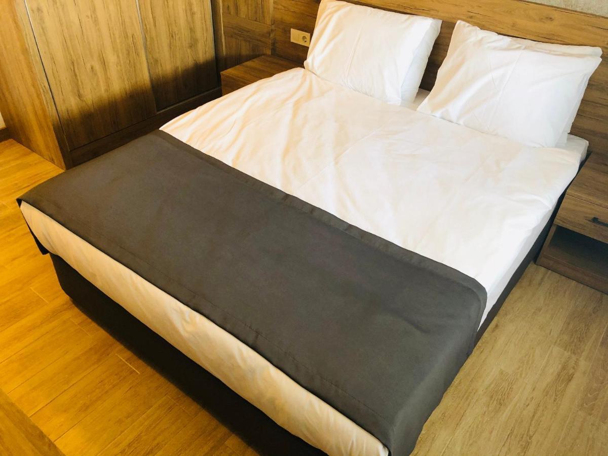 Golden World Suite Hotel Анталия Екстериор снимка