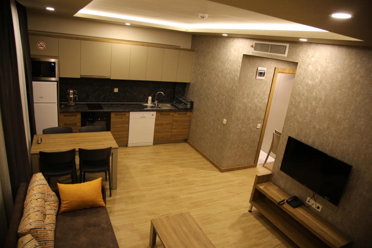 Golden World Suite Hotel Анталия Екстериор снимка